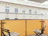 1 Bedroom Quadruple Apartment with balcony