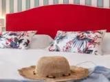 Superior Double room with balcony and with partial sea view