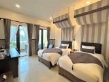 Deluxe room with city view