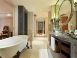 Premier Suite with ocean view