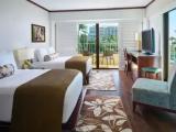 Standard Quadruple room with balcony and with partial ocean view