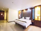 Superior Double room with city view
