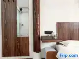 Premier room
