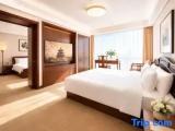 Deluxe Family Suite