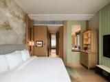 Premier room
