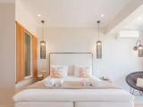 Deluxe Suite with sea view