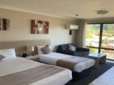 2 Bedrooms Quadruple Apartment