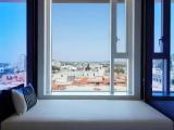 Superior Quadruple room with city view
