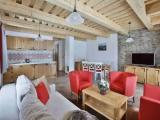 3 Bedrooms Comfort Chalet with land view