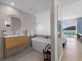 Deluxe room with balcony