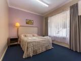 3 Bedrooms Apartment