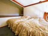 5 Bedrooms Quintuple Apartment