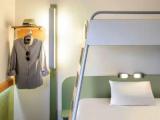 Standard Triple room with sea view