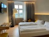 Standard room with lake view