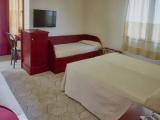 Economy Quadruple room