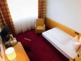 Basic Single room