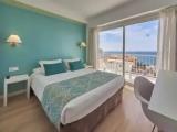 Double room with balcony and with sea view