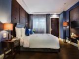 Premier room