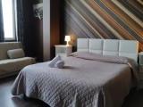 Standard Triple room with balcony