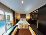 Standard room with city view