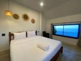 Superior room with balcony and with partial sea view