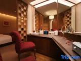 Premium Suite