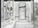 Deluxe Suite with balcony