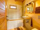 2 Bedrooms Villa