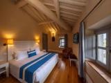 Quadruple Family Suite