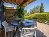 1 Bedroom Apartment with land view