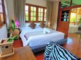 Suite with pool view