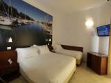 Triple room with balcony