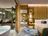 2 Bedrooms Suite with lake view