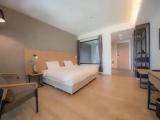 Suite with pool view