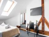 Grand room