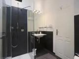 3 Bedrooms Apartment