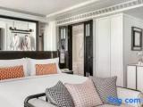 Premium room with mountain view