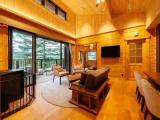Single Club Villa