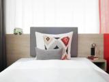 1 Bedroom Business Quadruple room