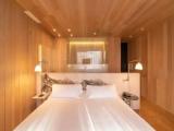 Deluxe Double room with city view