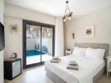 Standard Double room with pool view