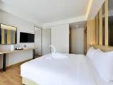 Grand Family room