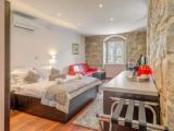 Luxury Double Suite with city view