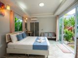 Standard Triple Family room with garden view