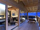 Penthouse Suite with mountain view