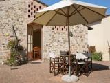 2 Bedrooms Quadruple Duplex Apartment