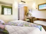 Classic room with balcony and with garden view