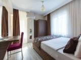 Deluxe Single Suite