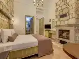 Deluxe room with pool view