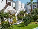 2 Bedrooms Premium Family Suite with garden view
